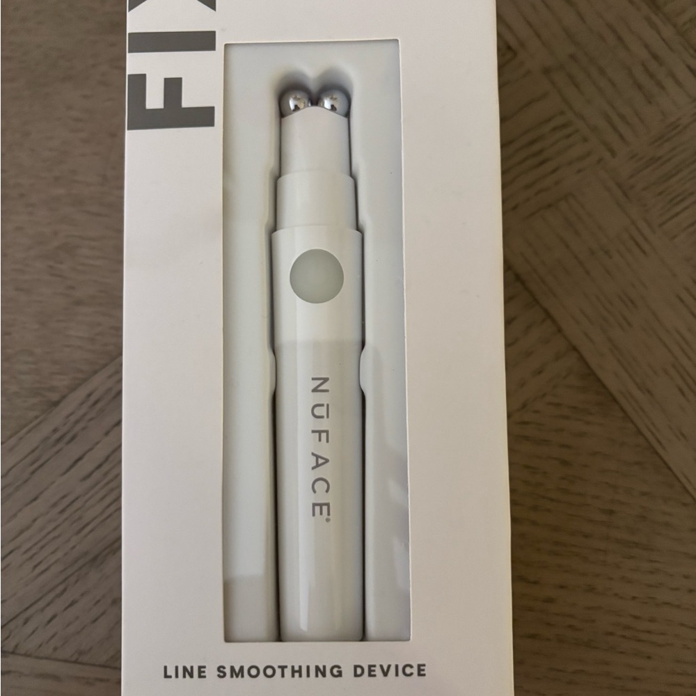 NuFace White Line Smoothing Device
